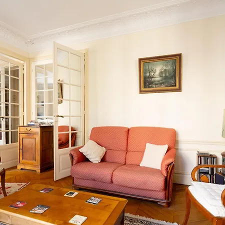 The Haussmann-style Sarcey - Welkeys *